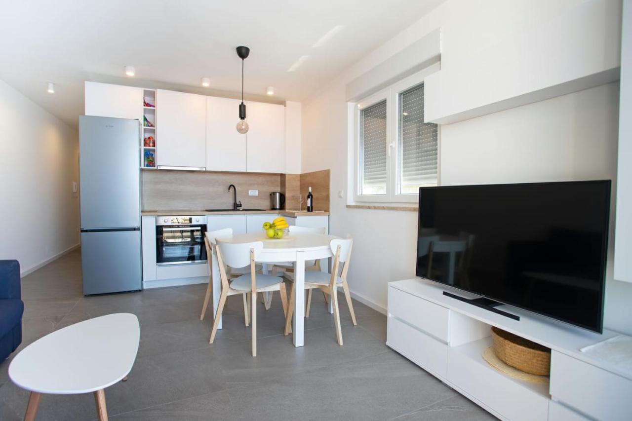 Apartment Belmare Трогир Экстерьер фото